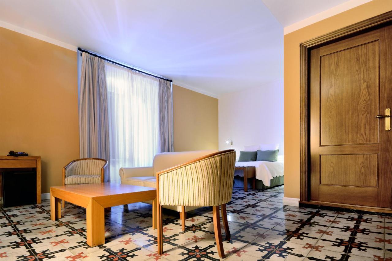 Sumaiya El Palacio Coria Εξωτερικό φωτογραφία