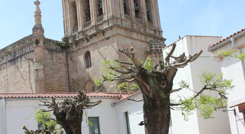 Sumaiya El Palacio Coria Εξωτερικό φωτογραφία