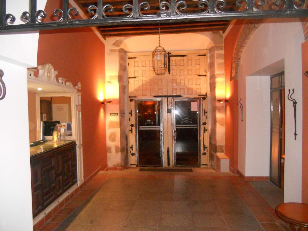 Sumaiya El Palacio Coria Εξωτερικό φωτογραφία